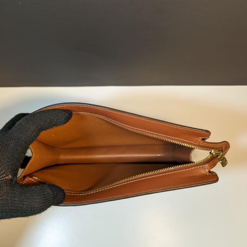 💎Authentic Louis Vuitton Homme Pochette Clutch monogram converted to crossbody - Picture 7 of 16